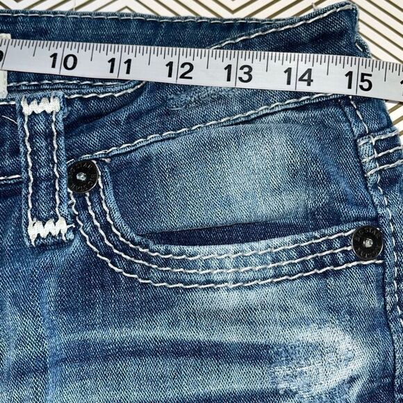 Vintage Big Star Womens Size 28XL Blue Whiskered Embellished Sweet Flare Jeans - Picture 3 of 14